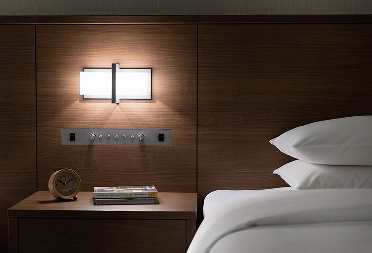 Hotels and golf courses in the major cities and resort areas of Japan